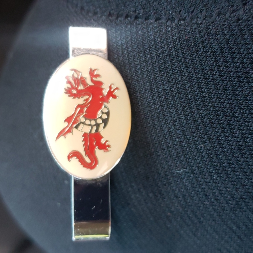 VINTAGE Robbins Co. Attelboro Dragon Tie Clip